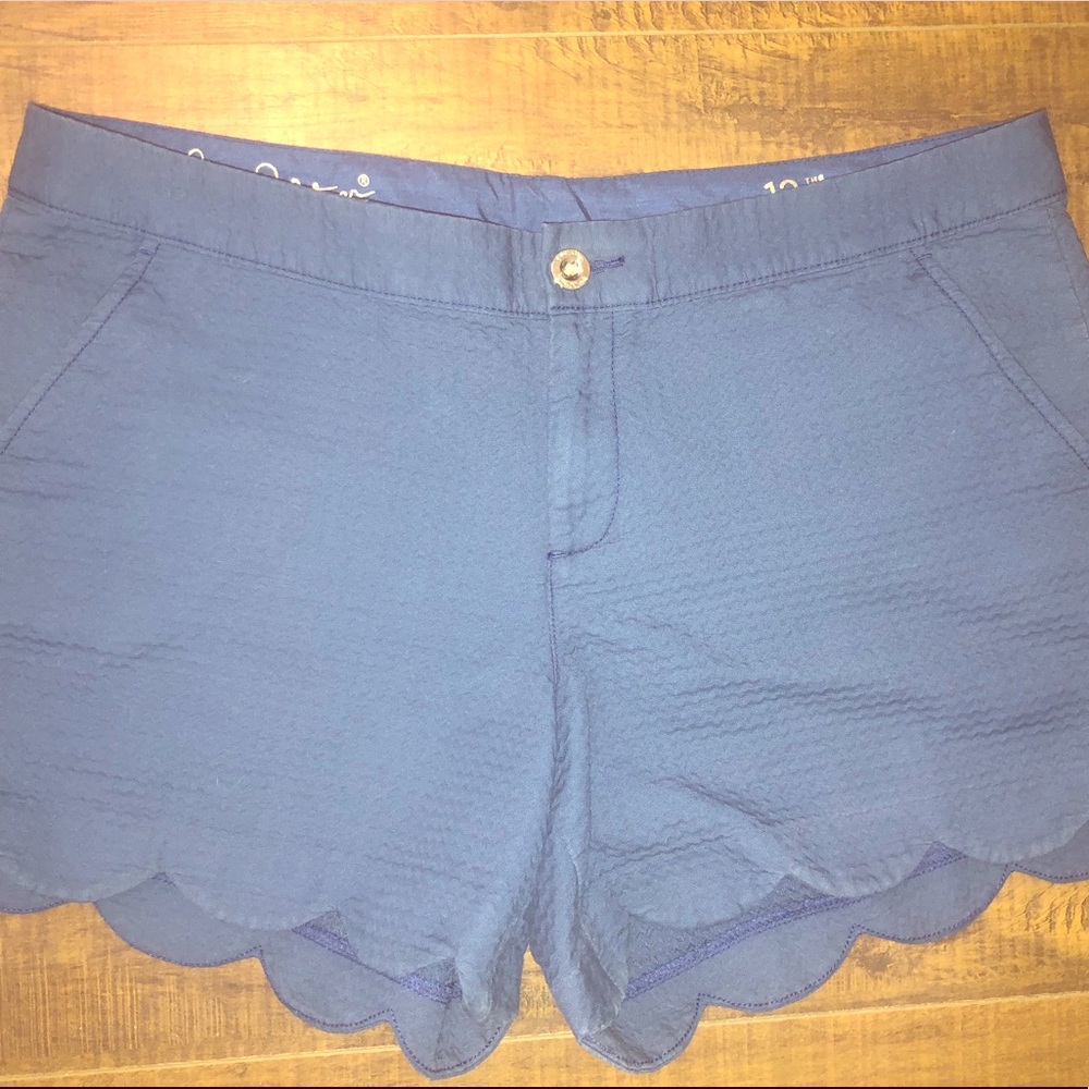 Navy Lilly Pulitzer Buttercup Shorts